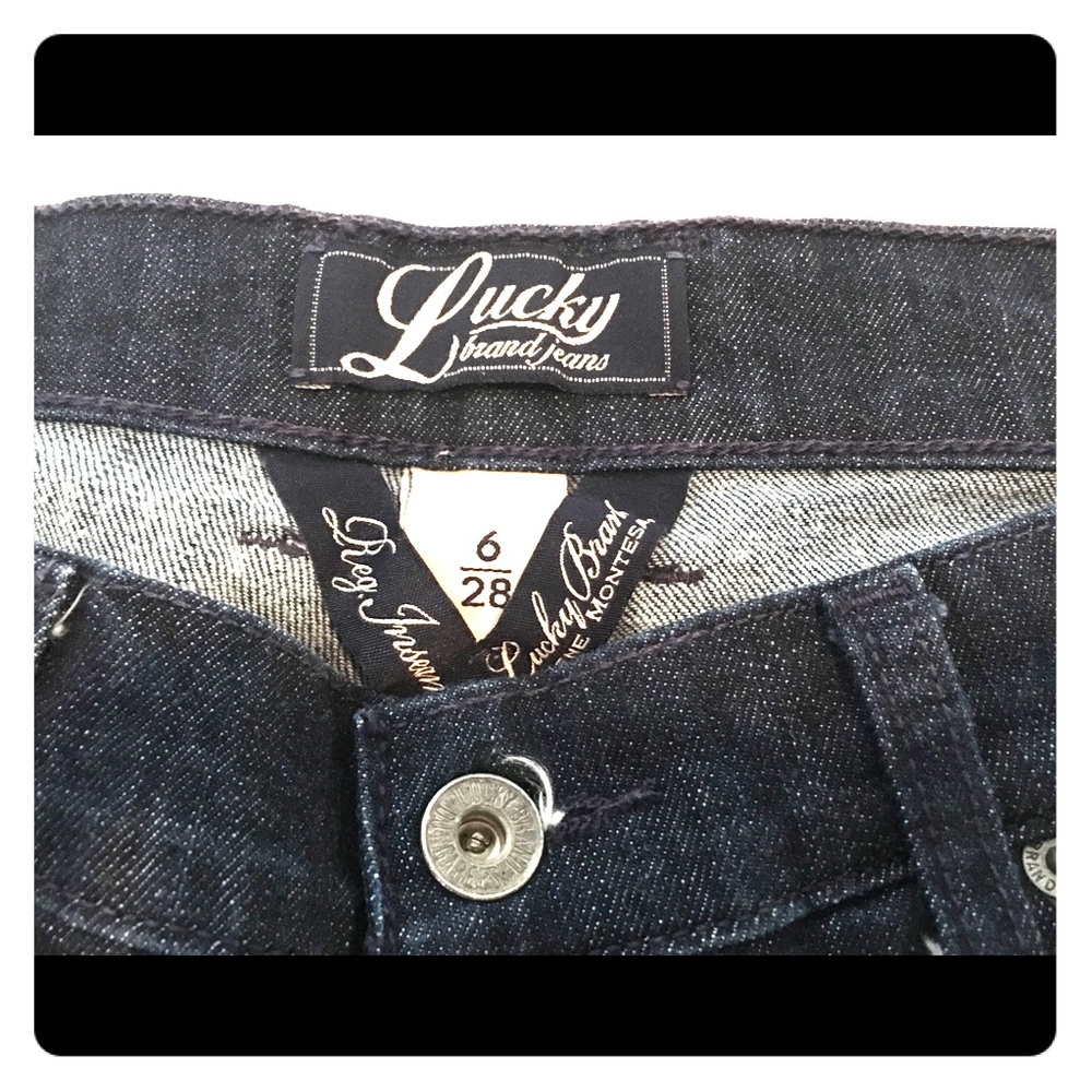 🍀 NWOT Lucky Brand Dark Denim Flare Jeans 🍀